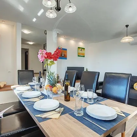 Casa de Férias Vanda Labin (Istria)